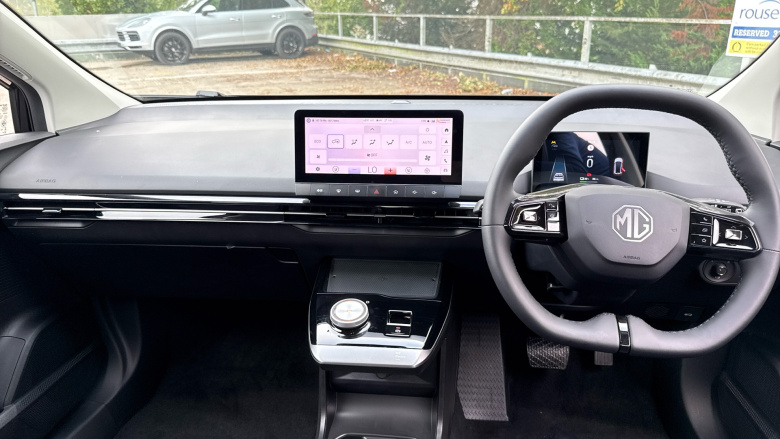 MG MG4 150kW Trophy EV Long Range 64kWh 5dr Auto Electric Hatchback